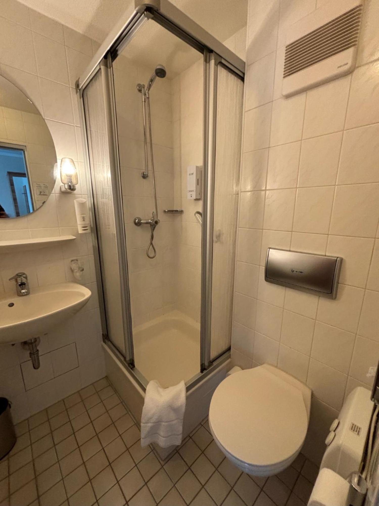 Hotel Schlangenbader Hof Zewnętrze zdjęcie